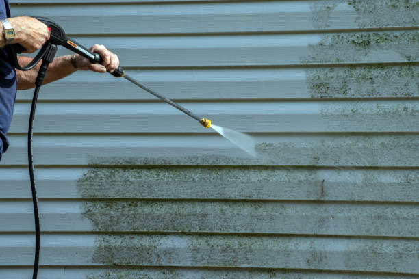 Garage Pressure Washing in Calistoga, CA